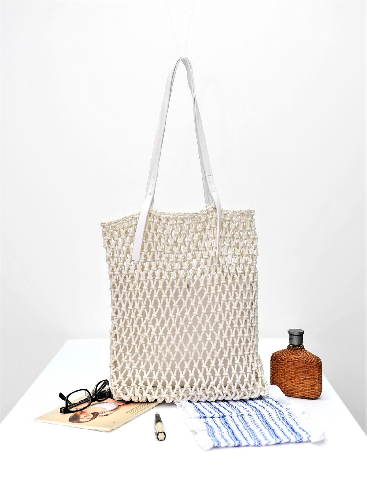 Net Mesh Shoulder Bag (With Pouch)